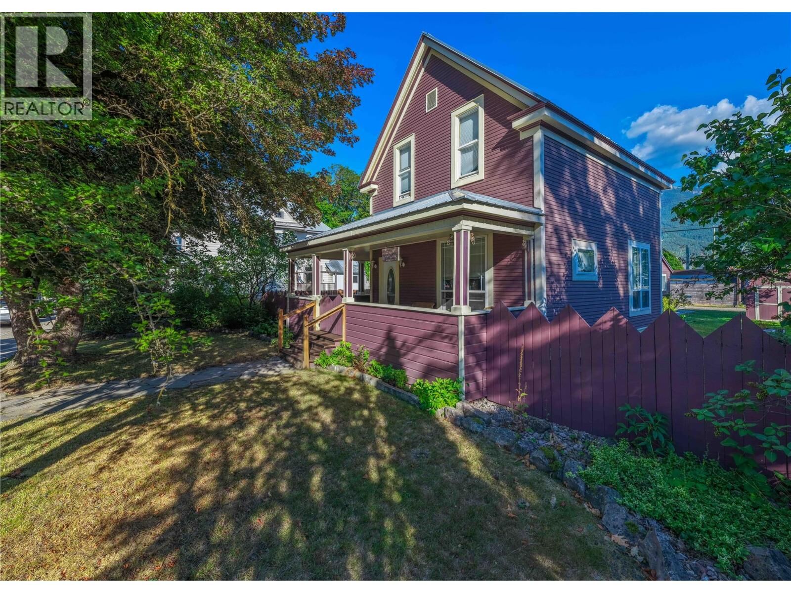 Property Photo:  408 & 410 Mackenzie Avenue  BC V0E 2S0 