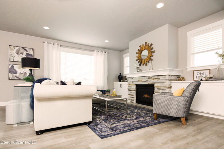 Property Photo:  2008 W Glandovey Dr  ID 83815 