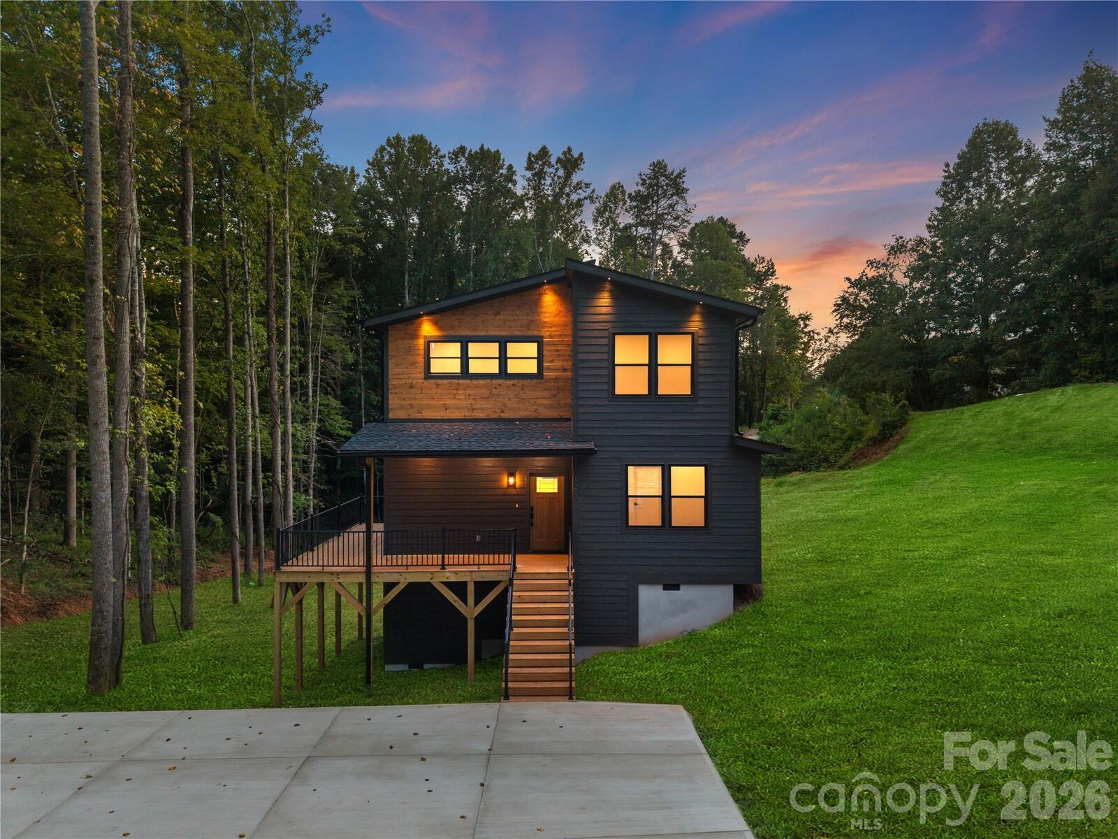 Property Photo:  129 Quiet Woods Drive  NC 28748 