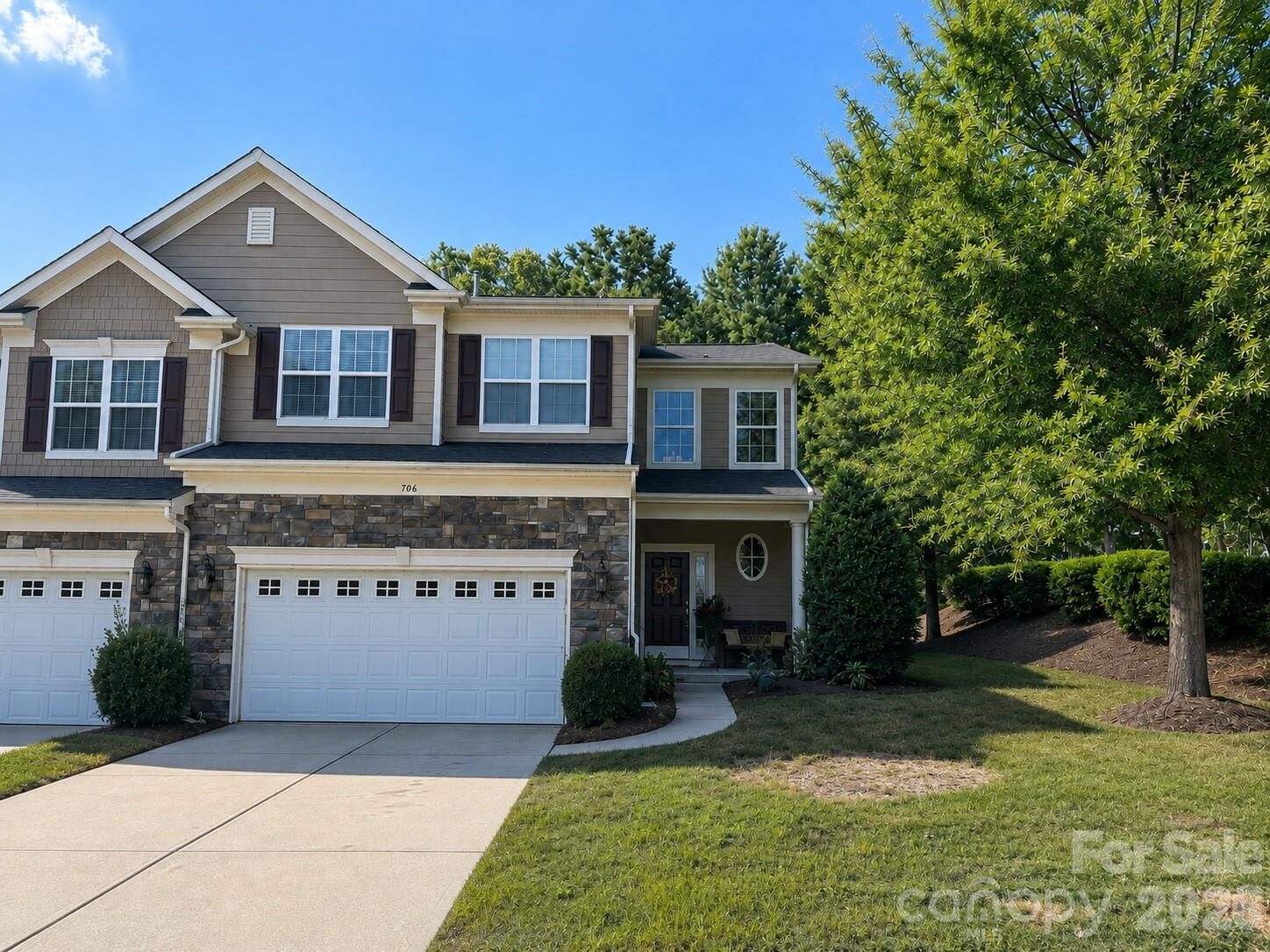 Property Photo:  706 Deerbrook Lane  SC 29708 