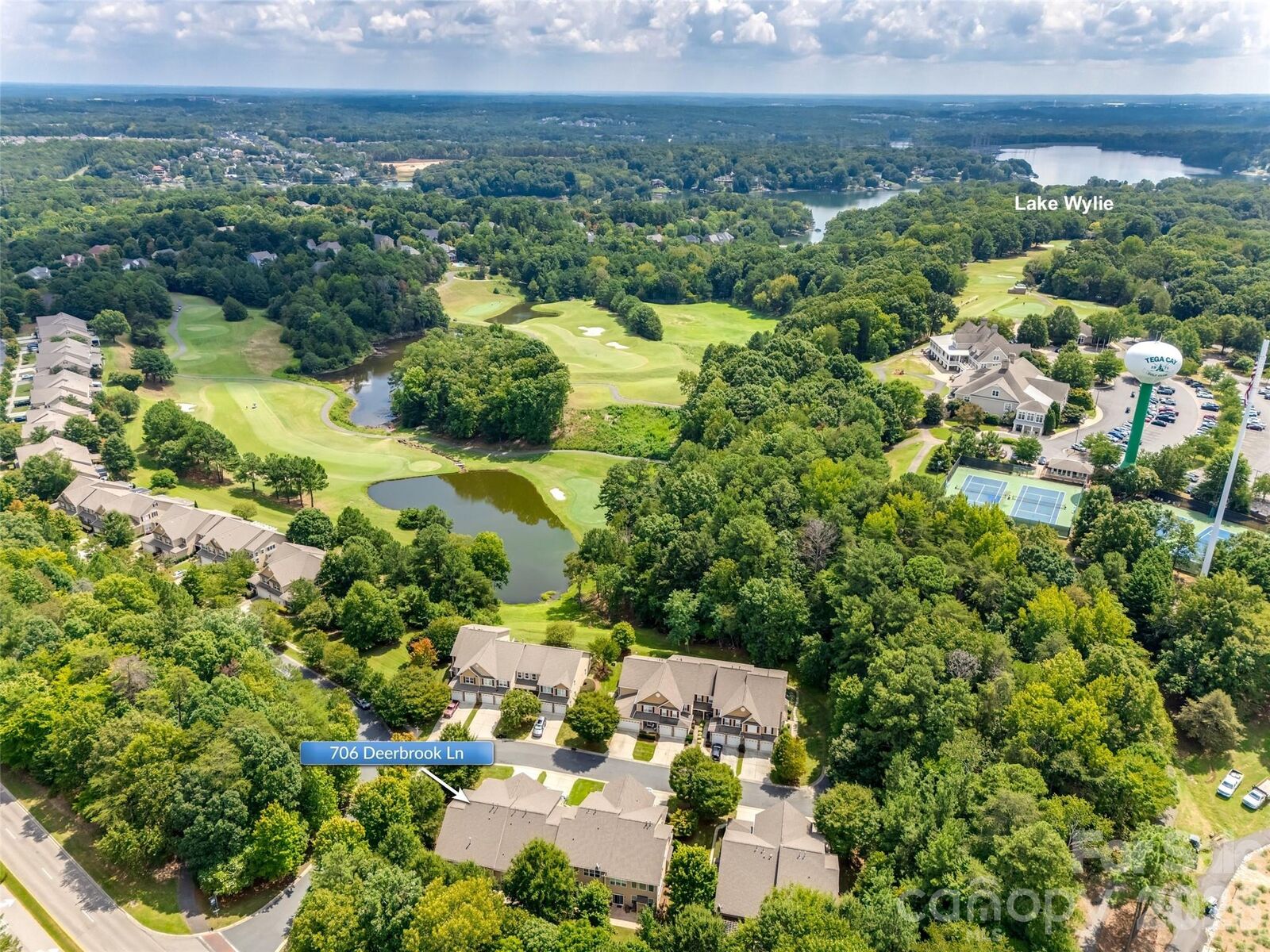 Property Photo:  706 Deerbrook Lane  SC 29708 