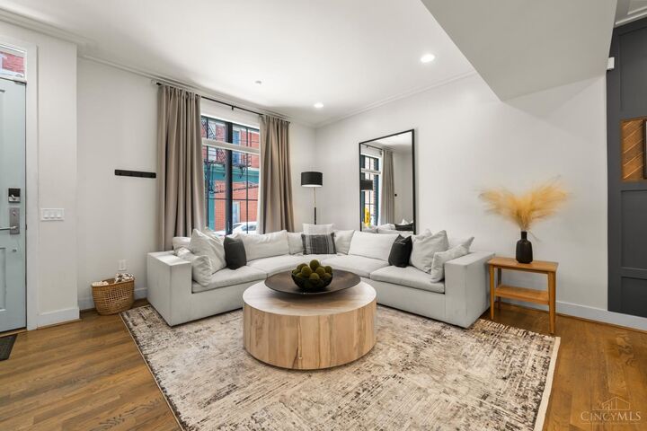 Property Photo: 1325 Republic Street OH 45202
