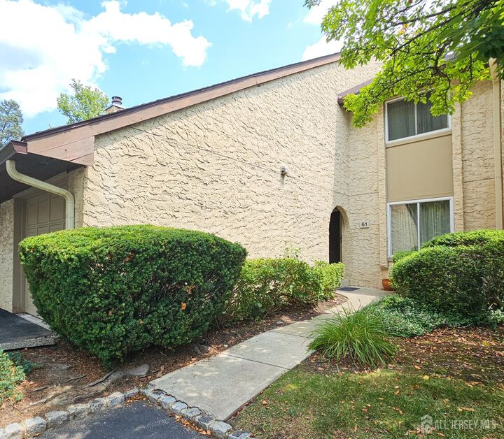Property Photo:  61 Tennyson Drive  NJ 08536 