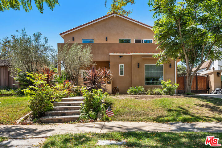 Property Photo: 2329 Selby Ave CA 90064