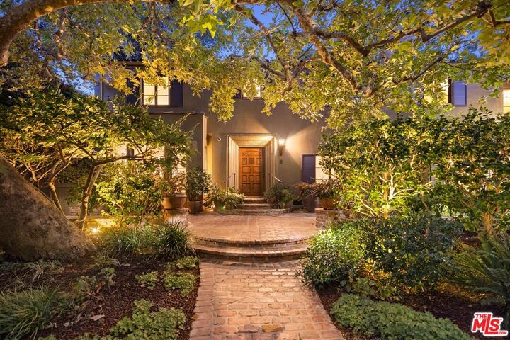 Property Photo: 159 N Cliffwood Ave CA 90049