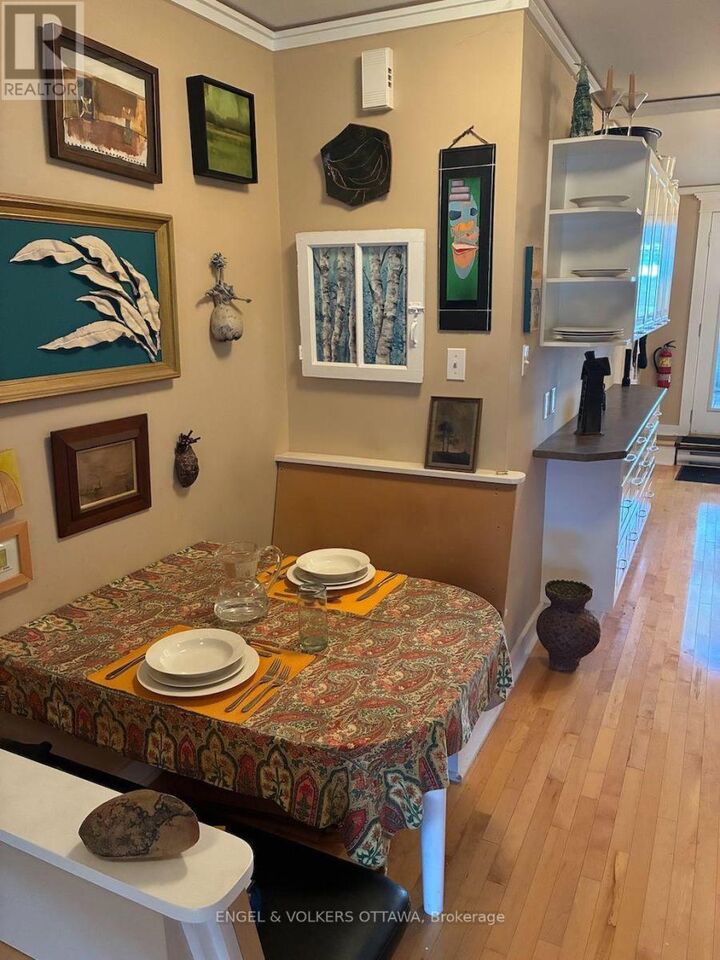 Property Photo: 190 James Street ON K1R 5M7