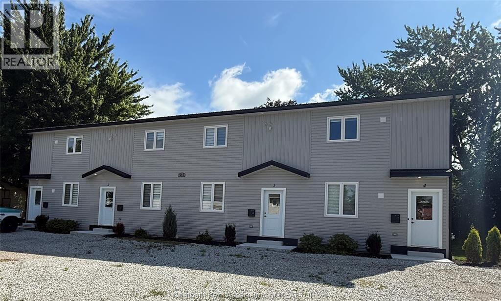 Property Photo:  983 Chandler Street 2  ON N0P 1M0 