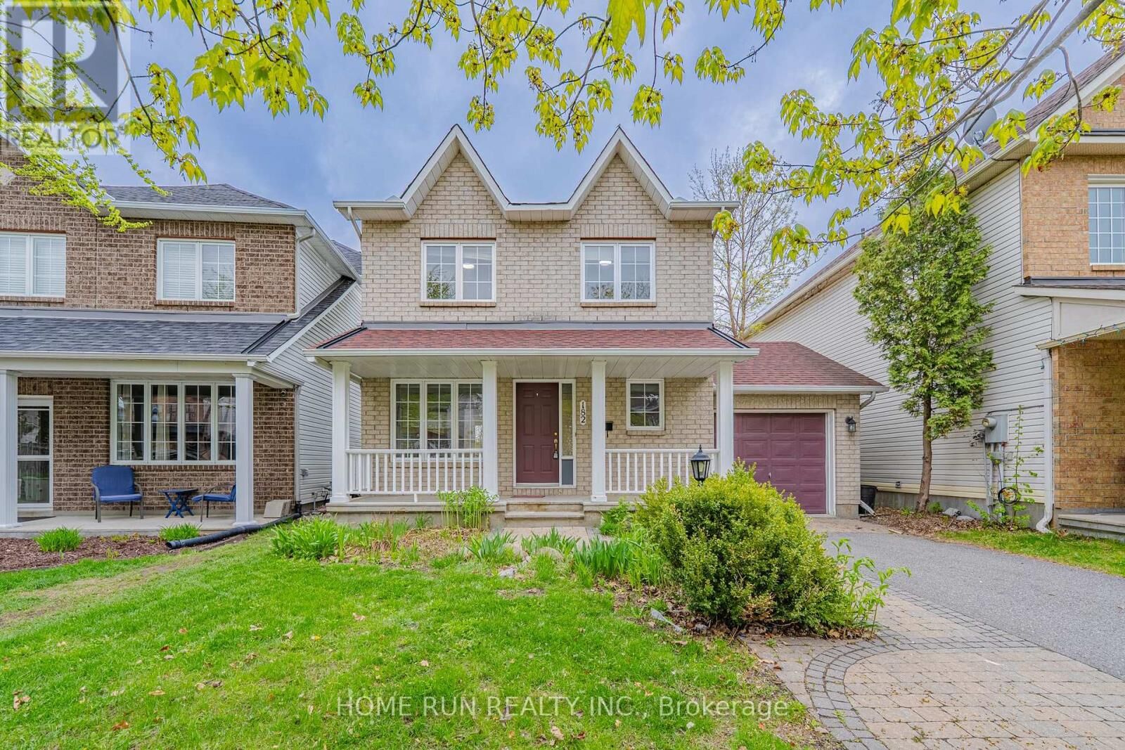 Property Photo:  182 Windhurst Drive  ON K2G 6J4 