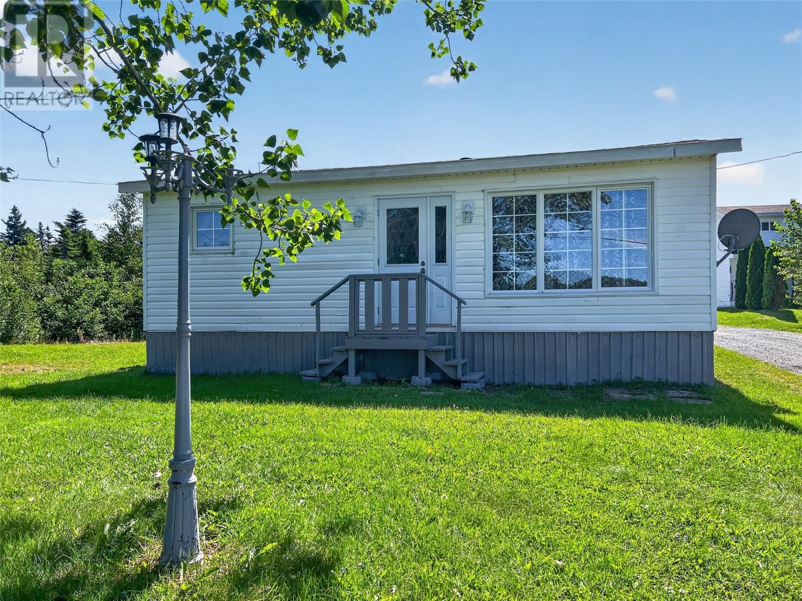 Property Photo:  335 Main Street  NL A0G 1N0 