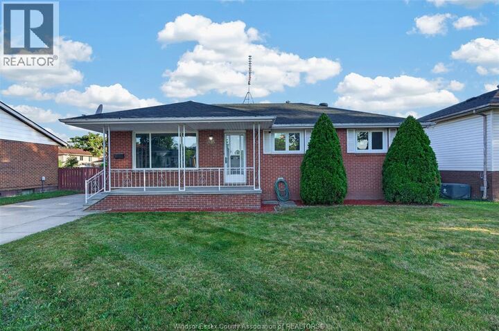 Property Photo:  5015 Colbourne  ON N8T 1T6 