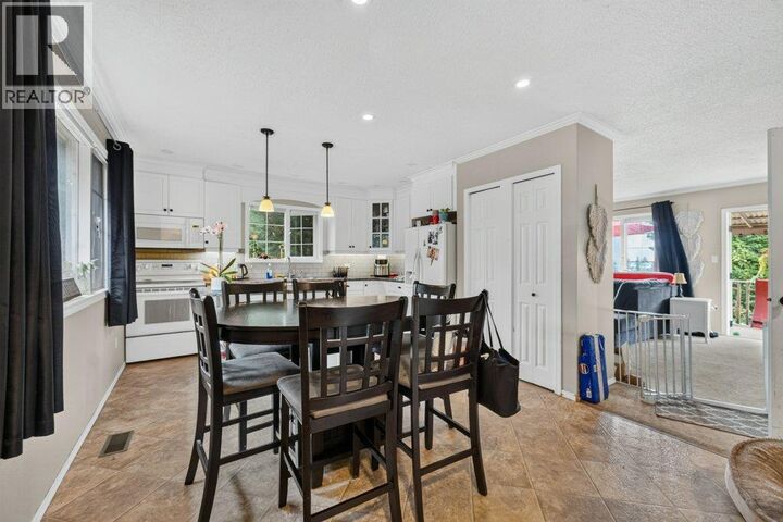 Property Photo:  1791 15 Avenue Northeast  BC V1E 2T7 