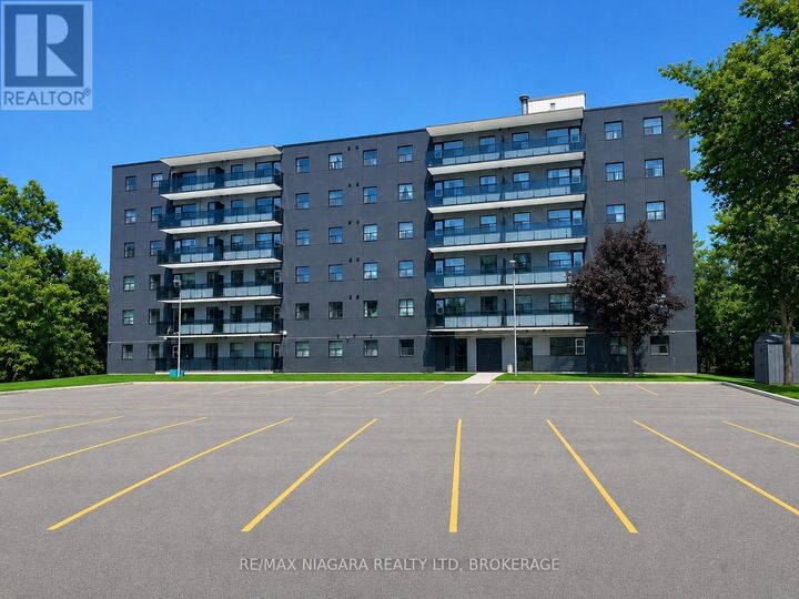Property Photo: 550 King Street B102 ON L4R 3N1
