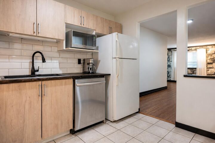 Property Photo: 20189 54 Avenue 108 BC V3A 3W2