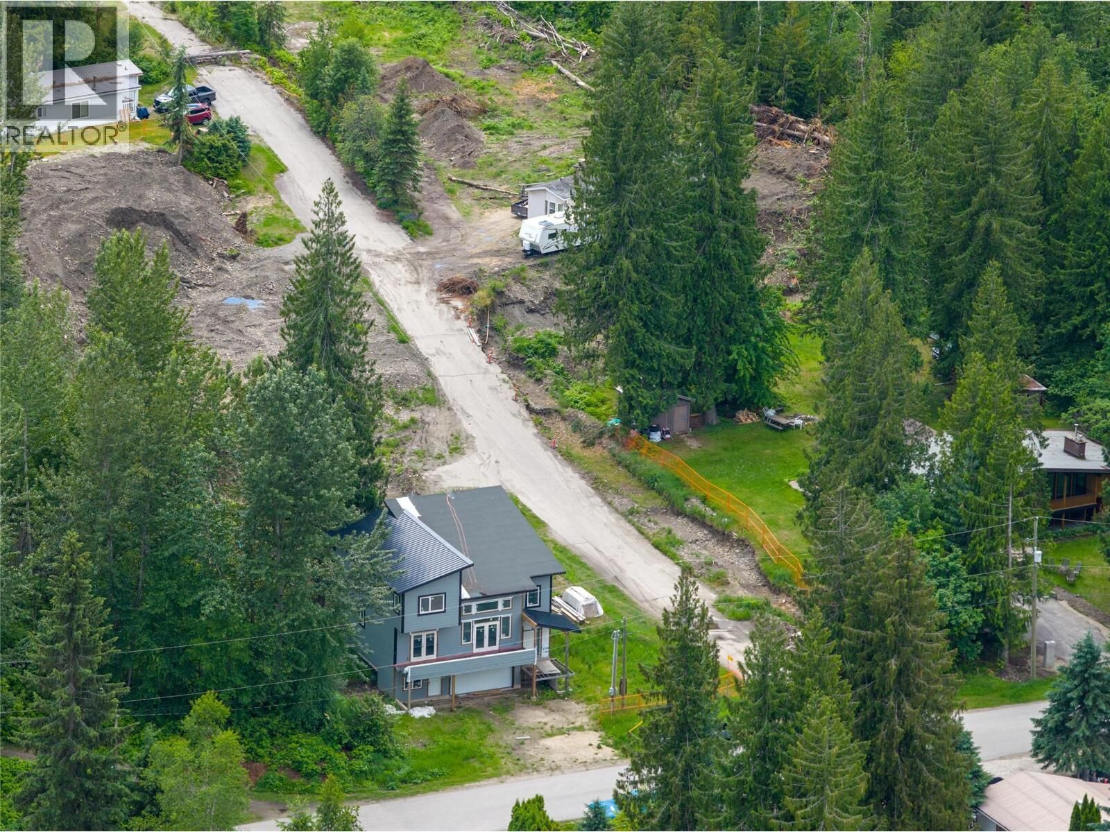 Property Photo: 1695 Arrow Drive BC V0E 2S1