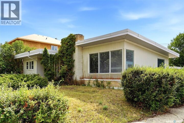 Property Photo:  3600 Albert Street  SK S4S 3P6 