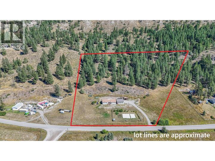 Property Photo: 5562 Ha Ha Creek Road BC V0B 2J0