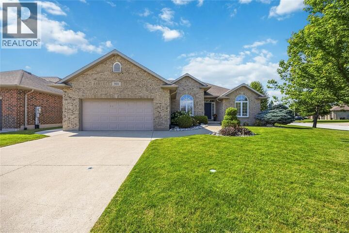301 Eagle Way — photo 1