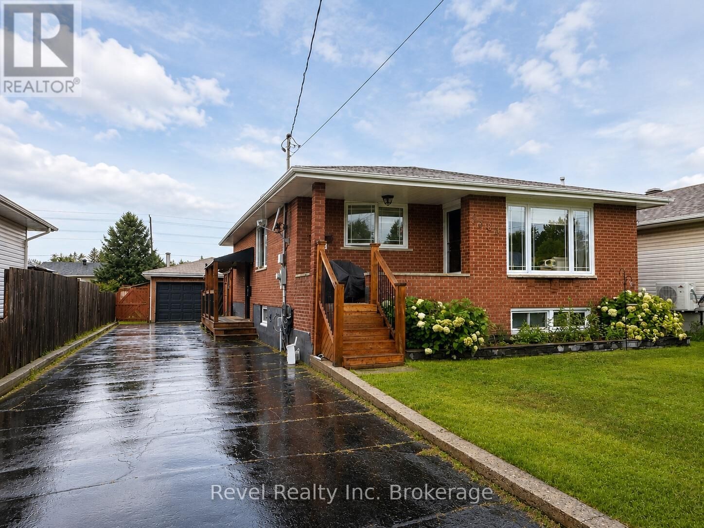Property Photo: 3383 Romeo Street ON P3N 1G9