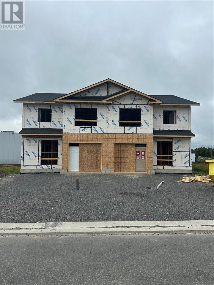 2952 Ruby Street — photo 1