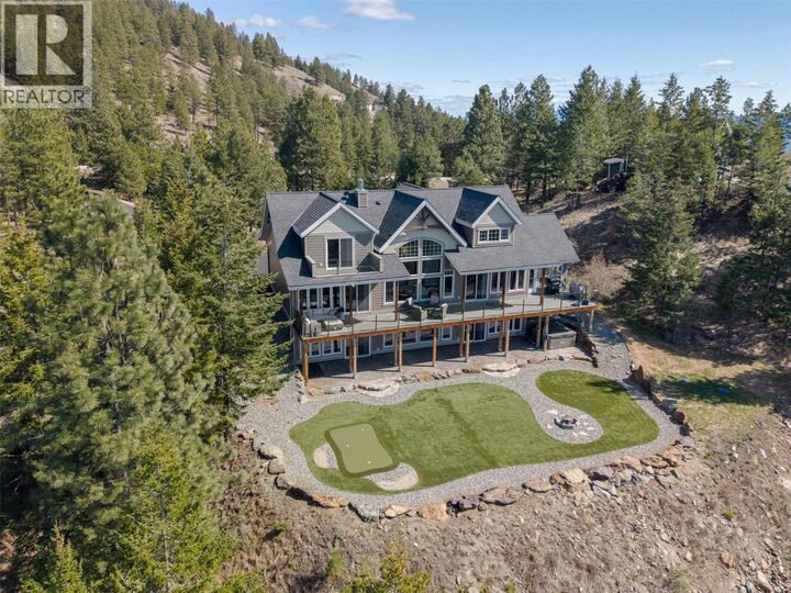 Property Photo: 560 Sasquatch Trail BC V0H 1V3
