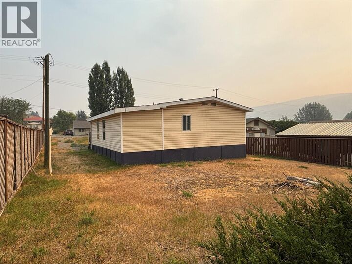 Property Photo: 311 McDonald Avenue BC V0K 1K0