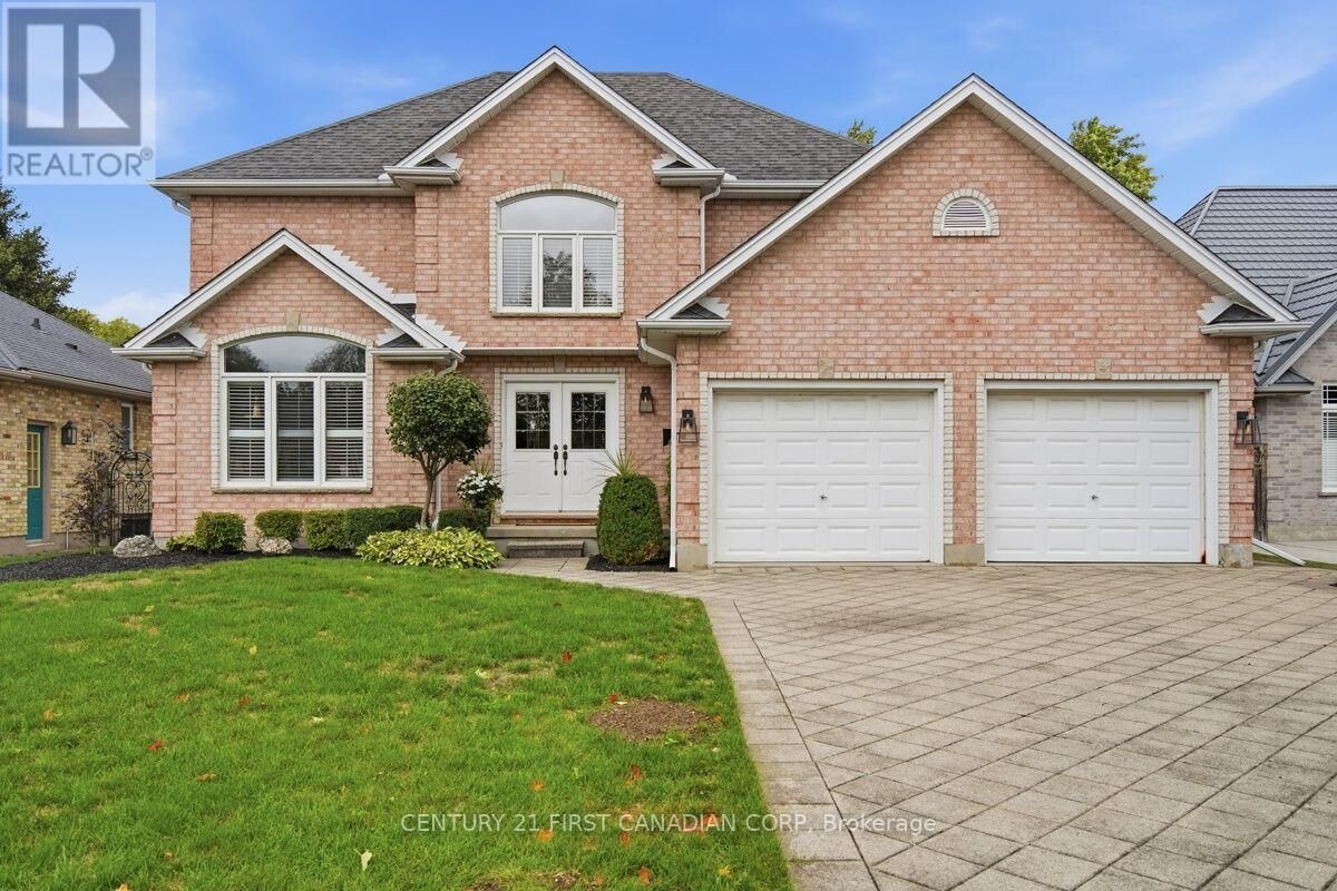 Property Photo: 66 Cobblestone Street ON N5Y 5M5