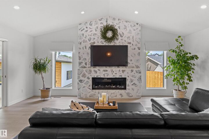 Property Photo: 4704 106A Avenue NW AB T6A 1J5
