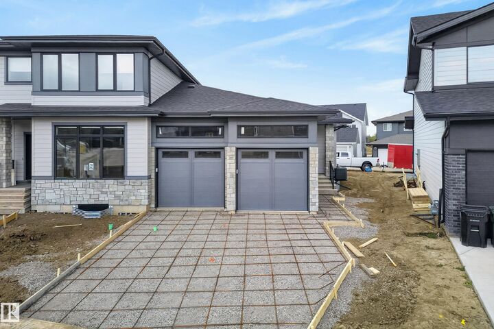 Property Photo: 99 Newbury Circle AB T8B 0E8