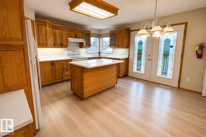 Property Photo:  4204 43 Avenue  AB T9N 1R7 
