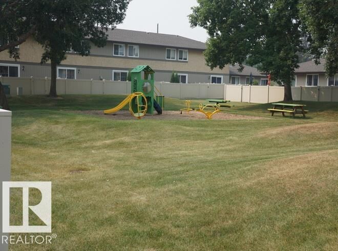 Property Photo:  8930 99 Avenue 38  AB T8L 3L1 