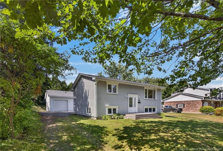 Property Photo: 880 Glengarry Place NB E3B 5Z9