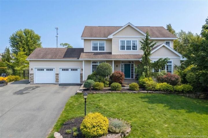 38 Shornecliff Drive — photo 1