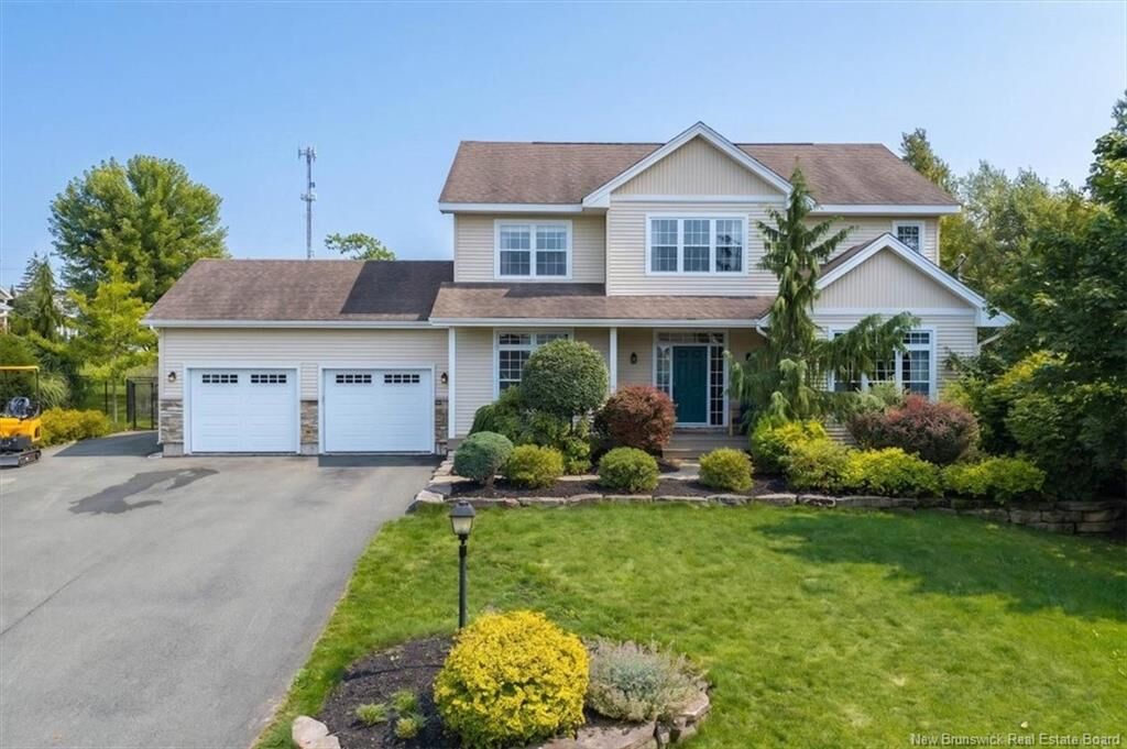 Property Photo: 38 Shornecliff Drive NB E2E 6G2