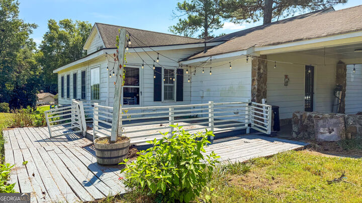 Property Photo: 5931 Brassie Ridge Lane GA 30294
