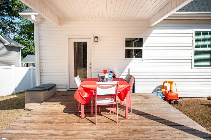 Property Photo:  303 Saluda Street  SC 29627 