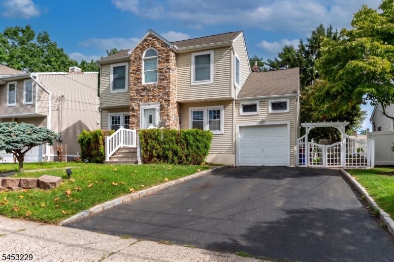 Property Photo: 26 Hetherington Rd NJ 07110