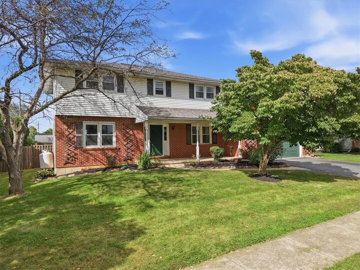 Property Photo: 1925 Belleview Drive PA 18052