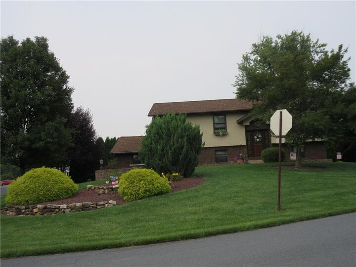 Property Photo: 480 Mountain View Road PA 18064