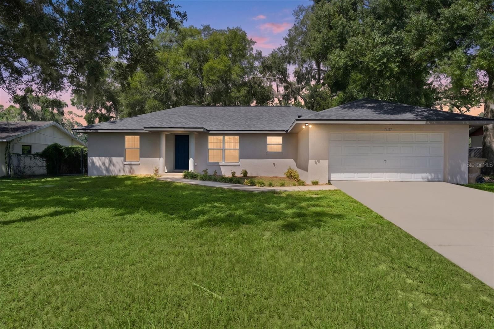 Property Photo:  36127 Pine Tree Street  FL 34731 