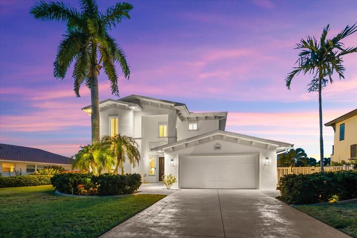 Property Photo: 204 Poinciana Lane FL 33770