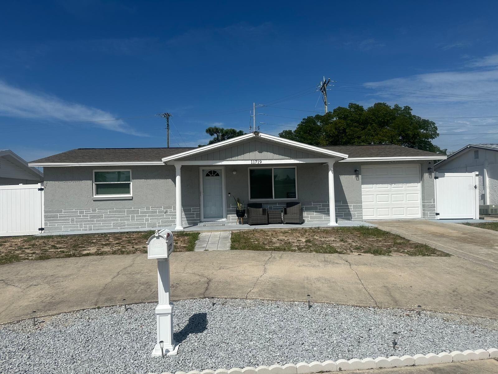 Property Photo:  11719 Enterprise Drive  FL 34668 