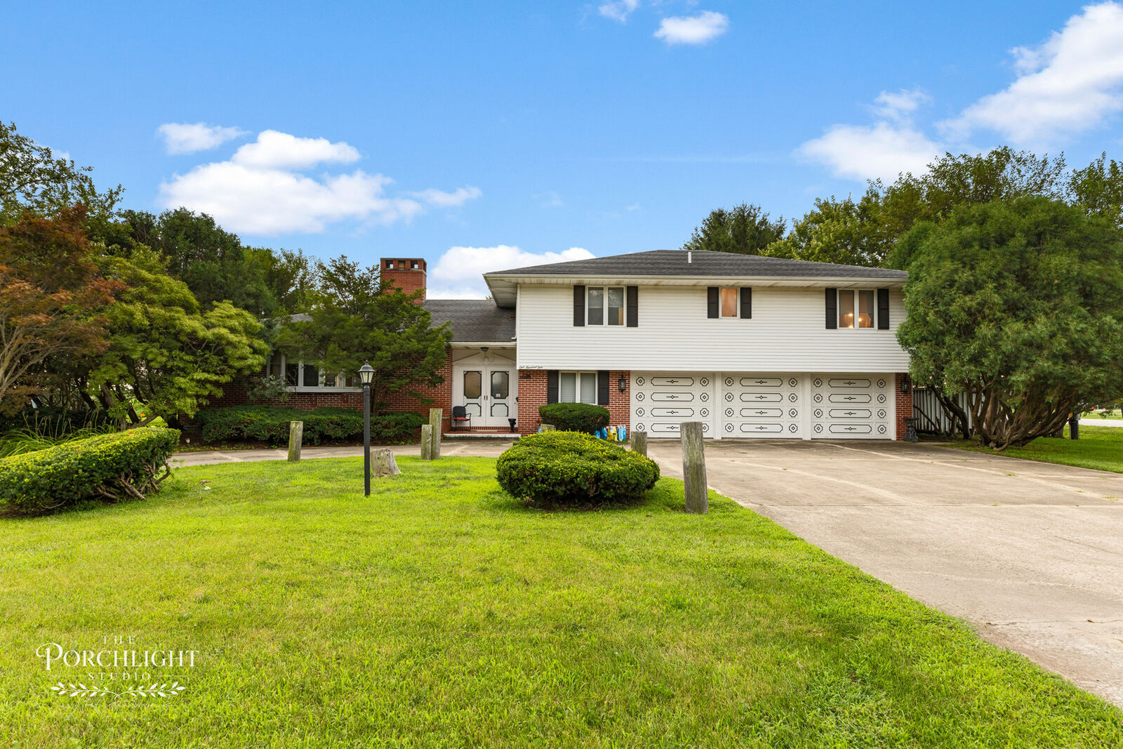 Property Photo:  101 Countryside Lane  IL 60928 