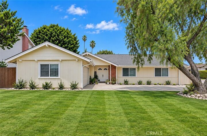Property Photo: 1215 Dickenson CA 91786