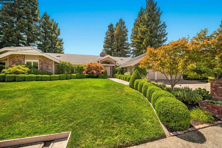 Property Photo:  529 Carleton Way  CA 94507 