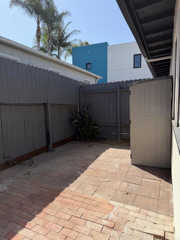 Property Photo:  4881 Dixie Dr  CA 92109 