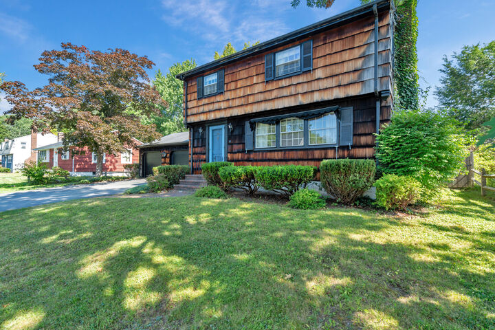 Property Photo:  37 Longwood Drive  ME 04102 