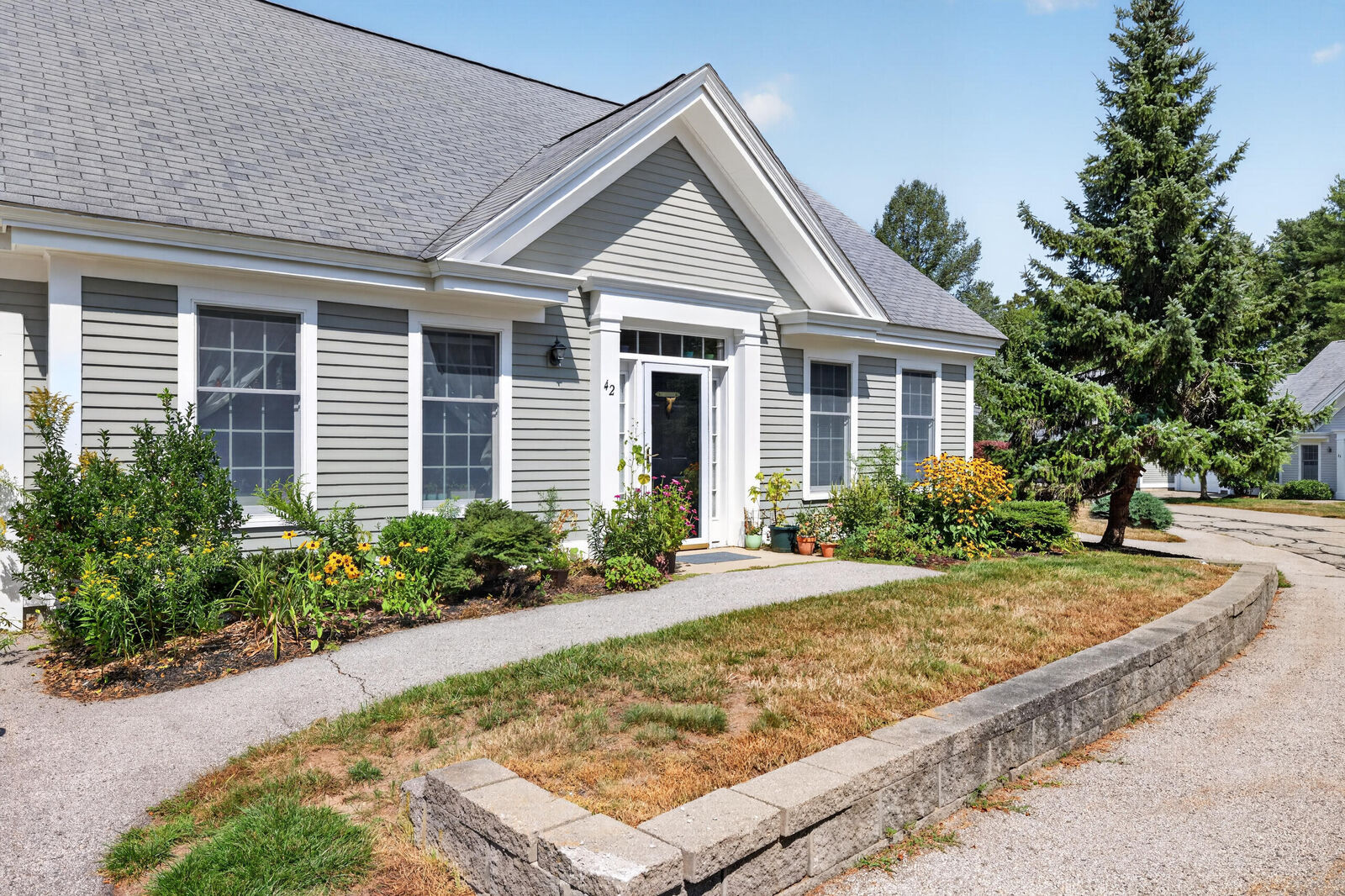 Property Photo: 42 Farragut Way 31 ME 04043
