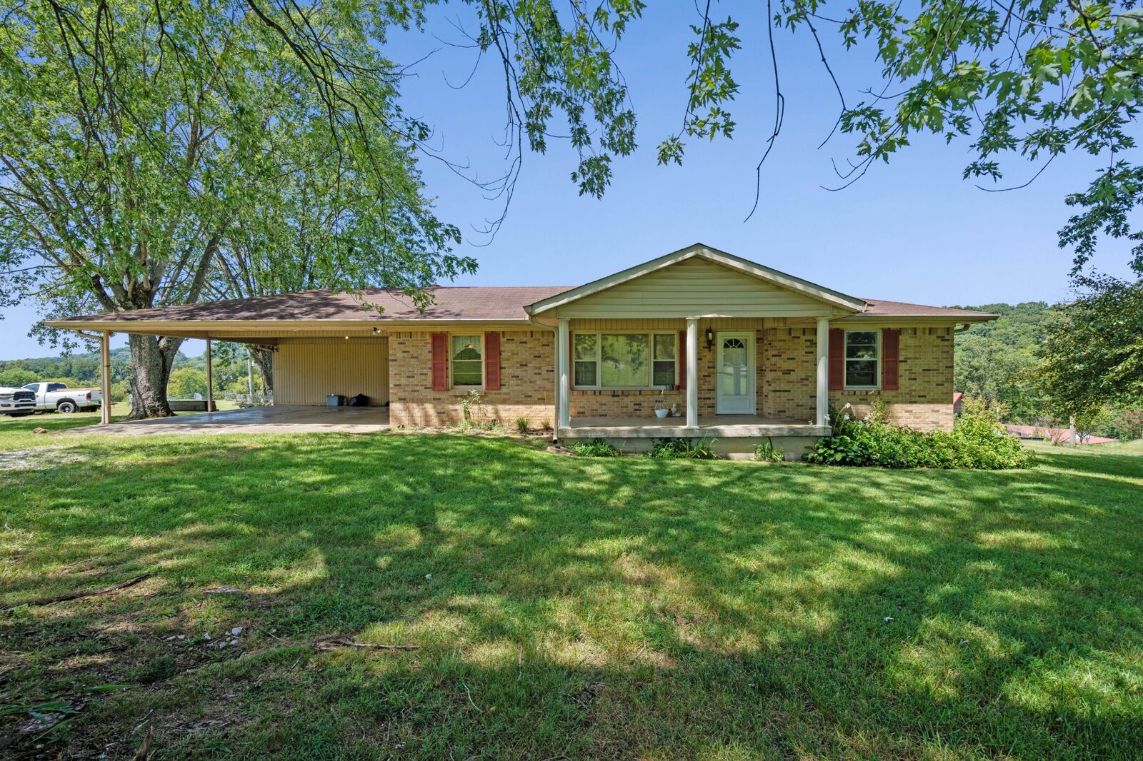 Property Photo:  341 Horseshoe Bend Ln  TN 38560 
