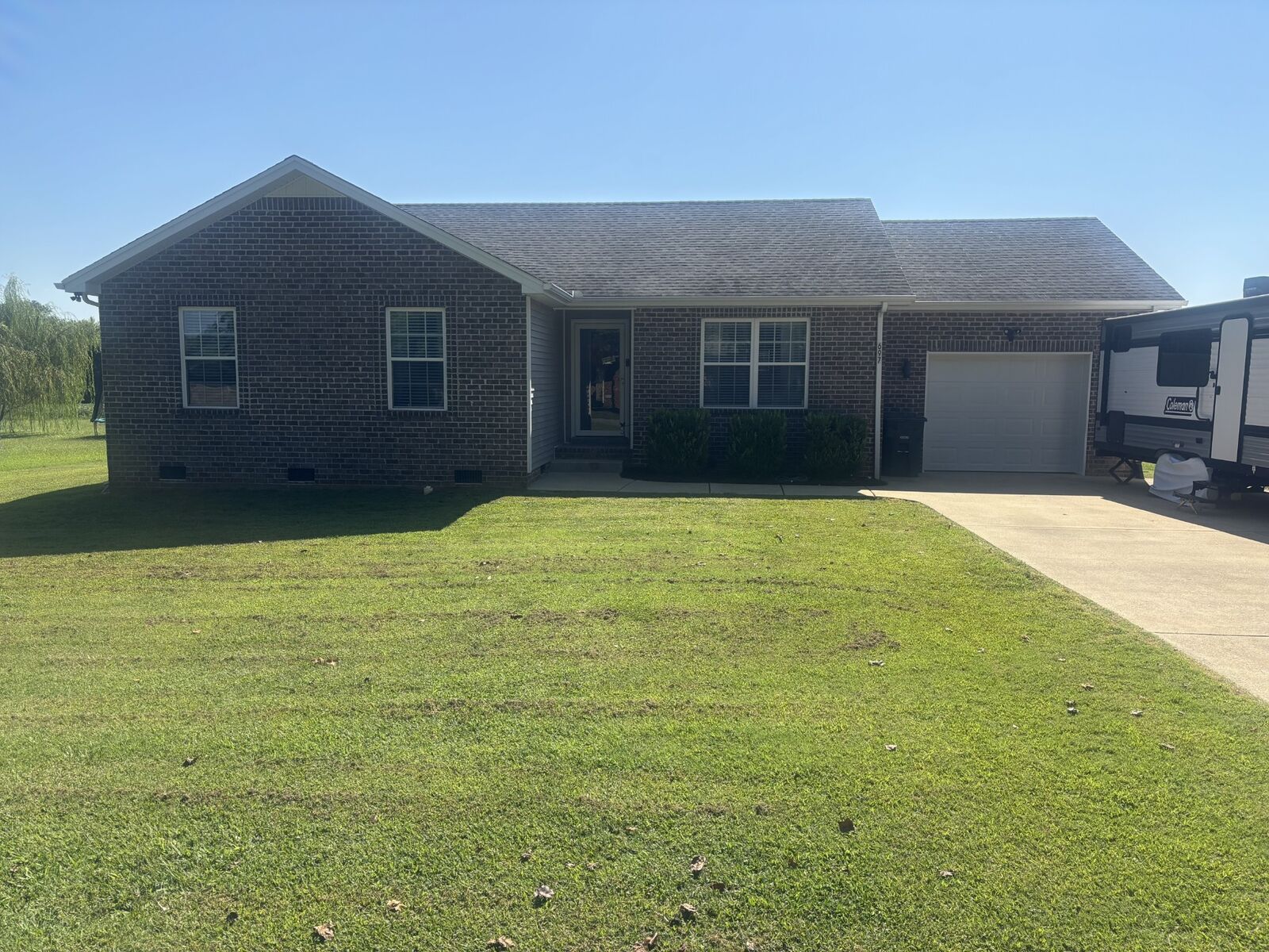 Property Photo: 697 Portland Blvd TN 37148