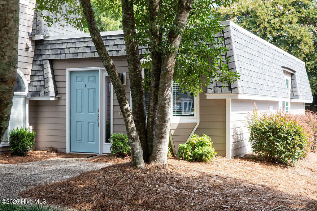 Property Photo:  6328 Wrightsville Avenue Apt C1  NC 28403 